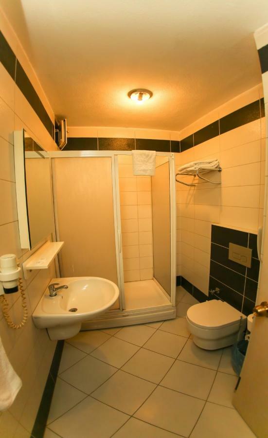 Ilion Hotel Çanakkale Buitenkant foto